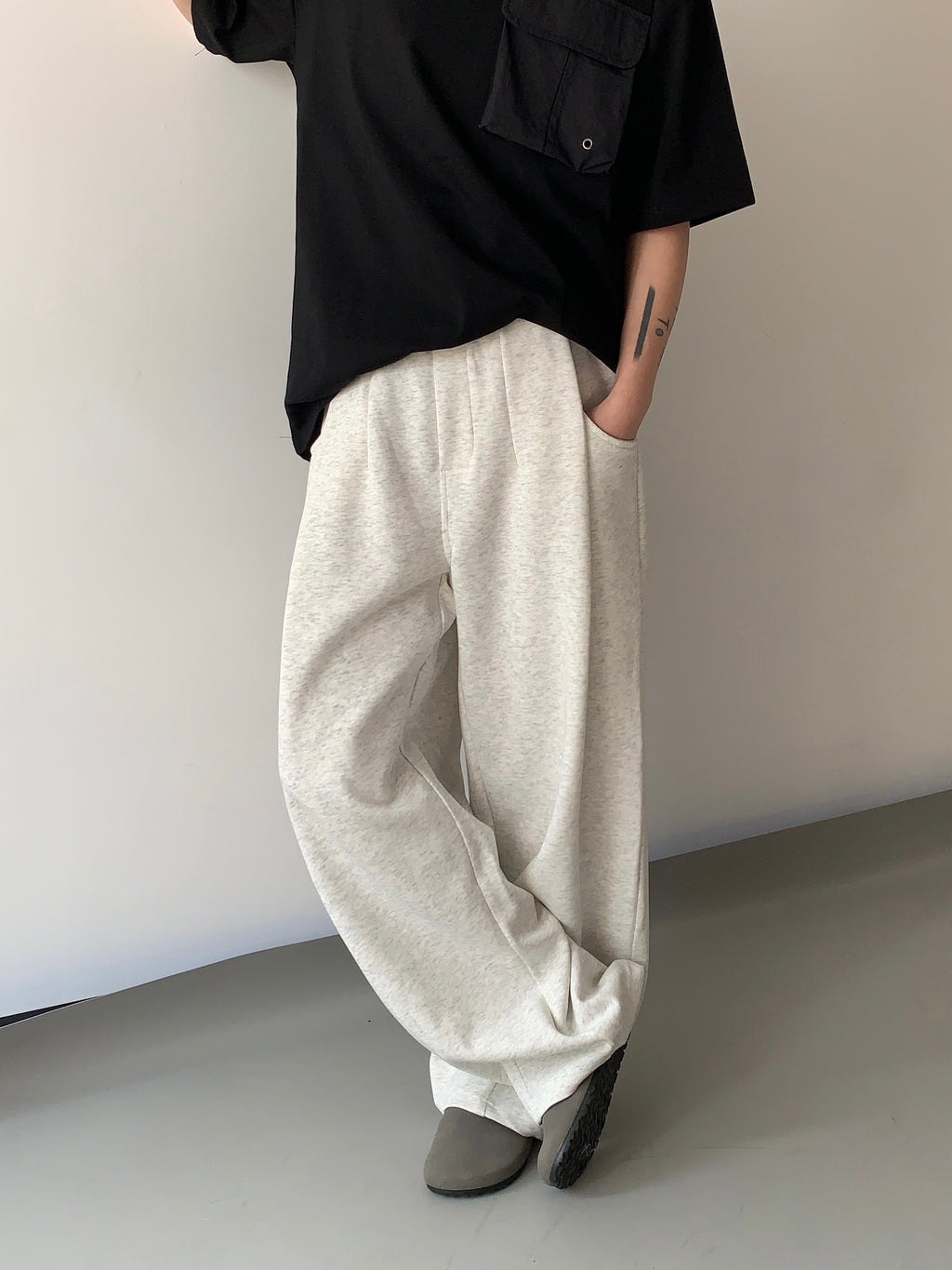 WIDE SOFT FLEECE SWEAT PANTS