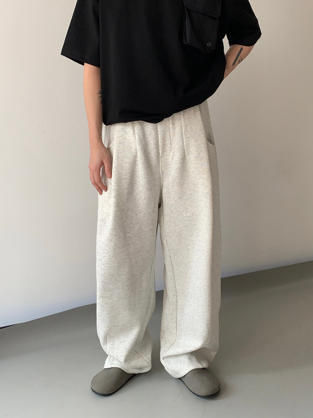 WIDE SOFT FLEECE SWEAT PANTS
