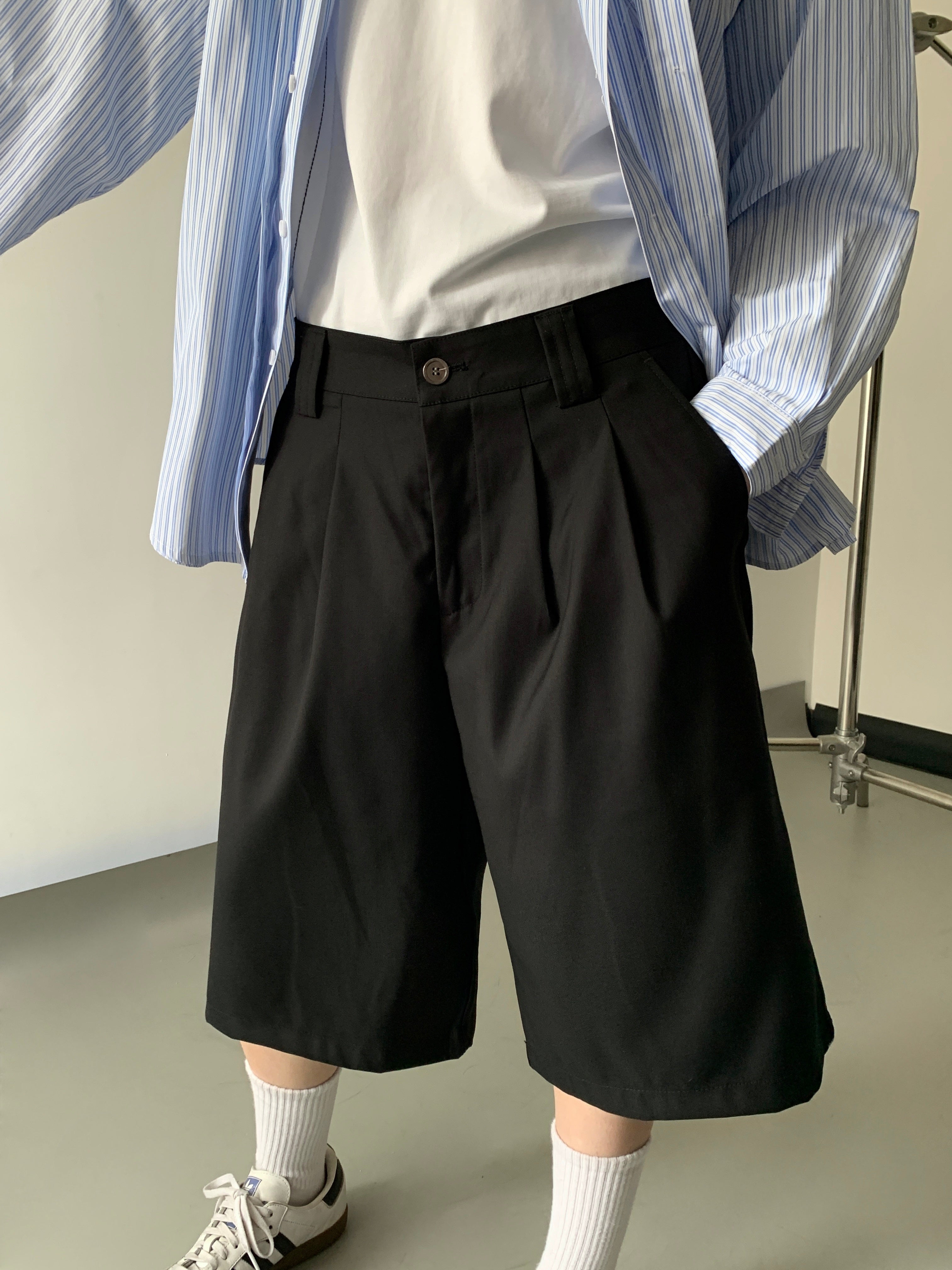 WIDE COTTON SHORTS